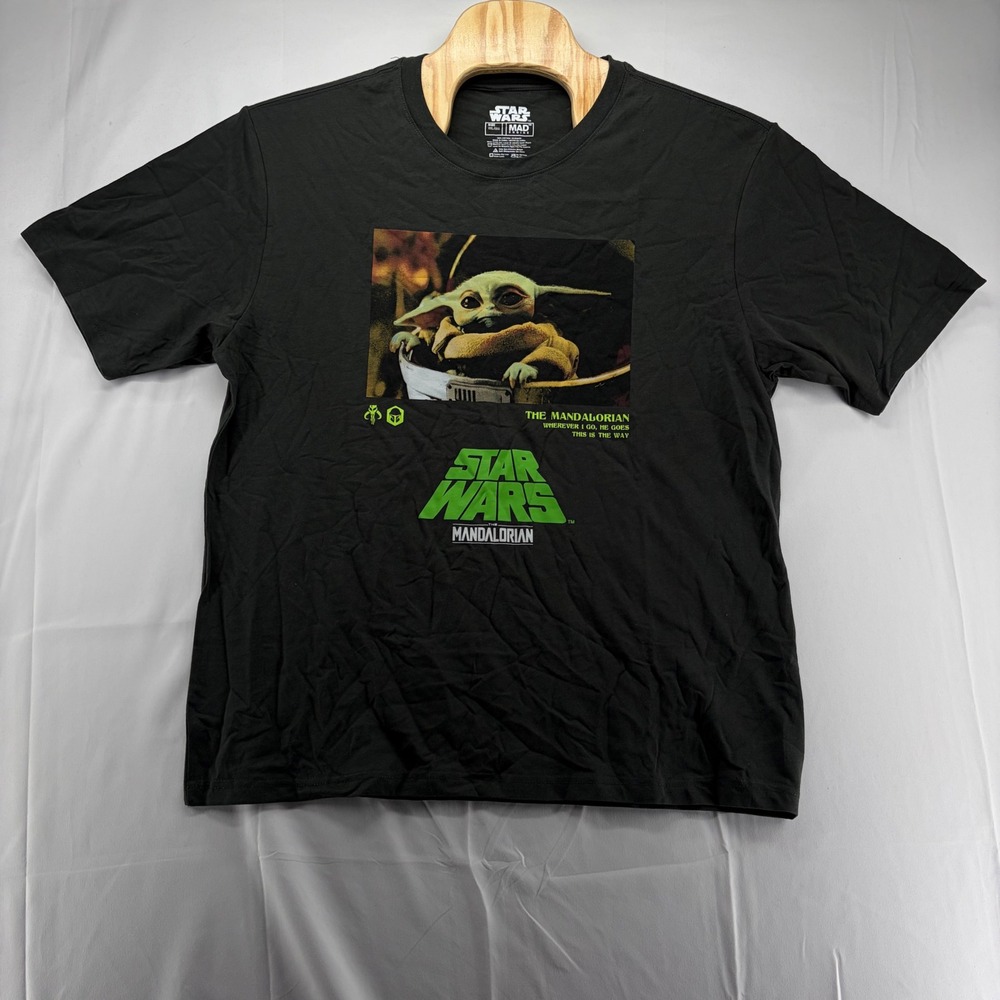 Star Wars Mad Engine The Mandalorian Baby Yoda Grogu Black Graphic T-Shirt XXL